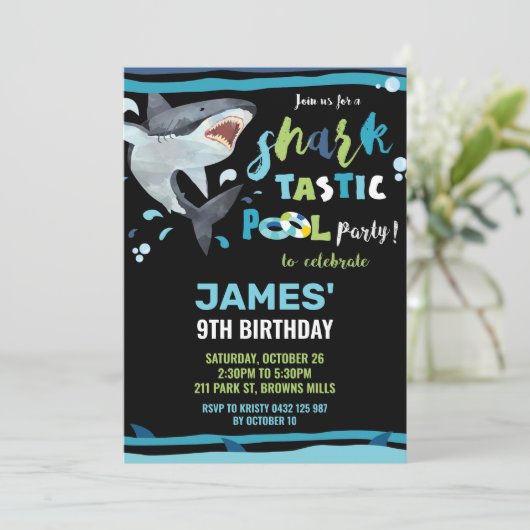 Shark Pool Verjaardagsfeestje Shark-tastic Jongen Kaart (Staand voorkant)