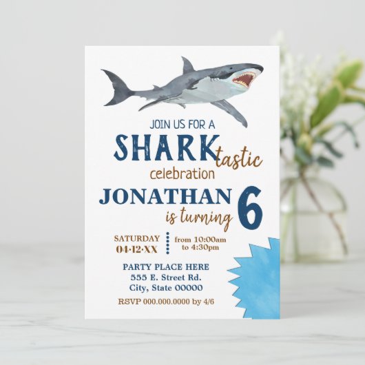 Shark-tastic verjaardagsfeestje shark bash kaart (Staand voorkant)