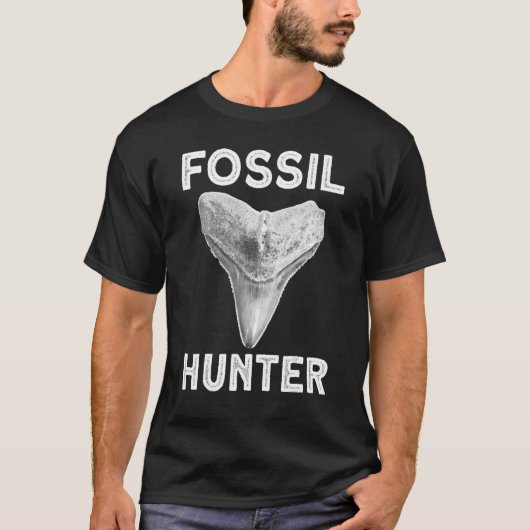 Shark Tooth Fossil Hunter T-shirt (Voorkant)