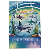 Shark Under The Zee Boy Verjaardag Medium Cadeauzakje (Voorkant)