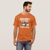 Sharky gaat bijten je ontwerp - Basic Dark T- T-shirt (Voorkant volledig)