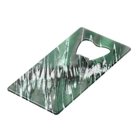 Sharp Sting Statement Piece Creditkaart Flessenopener (Voorkant Gekanteld)