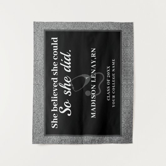 She Believed She Could Nurse Silver Glitter Name Wandkleed (Voorkant)