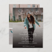 She Did It Multi Photo Graduation Party Invitation Briefkaart (Voorkant / Achterkant)