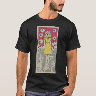 She Dreamed in Eyes T-shirt