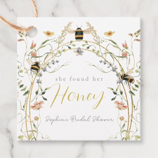 She found her Honey Wildflower Bridal Shower Bedankjes Labels (Voorkant)