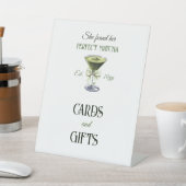 She Found Her Perfect Matcha Bridal Shower Favor Reclamebord Met Voetstuk (Insitu)