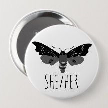 SHE/HER Pronouns Handgetekende Moth Insect