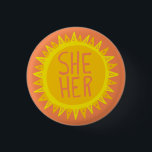 SHE / HER Pronouns Sunshine Pride Handgeschreven Ronde Button 3,2 Cm<br><div class="desc">Decoreer je outfit met deze coole kunstknop. Het is een geweldig cadeau! U kunt het aanpassen en tekst ook toevoegen. Bekijk mijn winkel voor veel meer kleuren en patronen! Laat me weten of je ook iets op maat wilt.</div>