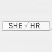 SHE HR Funny Human Resources Gift Womens Bureau Naambordje (Voorkant)