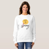She Is Strong Cross Graphic T-Shirt (Voorkant volledig)