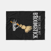 She Likes My Broomstick Couples Pumpkins Skeleton Fleece Deken (Voorkant (Horizontaal))
