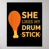 She Likes My Drum Stick Funny Couple Matching Than Poster (Voorkant)