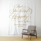 She lived happily ever after royal photobooth back wandkleed (In situ)