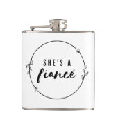 She’s a Fiancé Elegant Engagement Bride to Be Gift Heupfles (Voorkant)