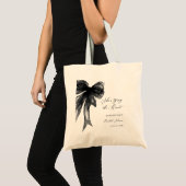 She’s Tying The Knot Black Bow Bridal Shower Tote Bag (Voorkant (product))