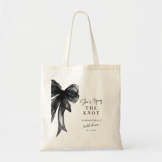She’s Tying The Knot Black Bow Bridal Shower Tote Bag (Voorkant)