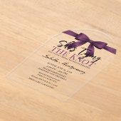 She’s Tying the Knot Theme Plum Bow Acryl Uitnodigingen (Laagn)