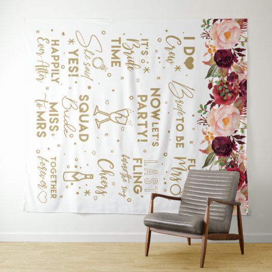 She said yesFloral Burgundy Bridal Shower Backdrop Wandkleed (In Situ (horizontaal))