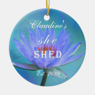 She Shed Shades of Blue Water Lily Christmas Keramisch Ornament
