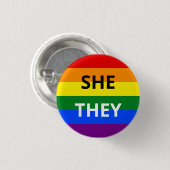 She/They Pronoun Rainbow Badge Ronde Button 3,2 Cm (Voorkant /achterkant)