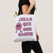 She Who Dares Wins in French w/ Girly Pig Tote Bag (Dichtbij)