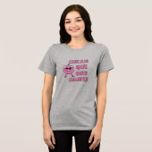 She Who Dares Wins in French w/ Girly Pig Tri-Blend Shirt (Voorkant volledig)