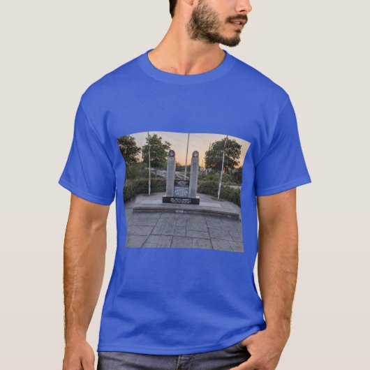 Shea Heights-monument T-shirt (Voorkant)