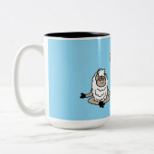 Sheep Three Tired Exhausted Yoga Meditation Poses Tweekleurige Koffiemok (Links)