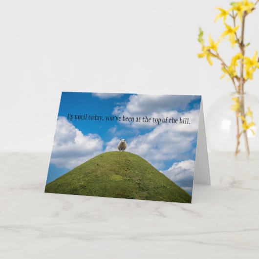 Sheep Top of the Hill / Over the Hill Verjaardag K Kaart (Gele Bloem)