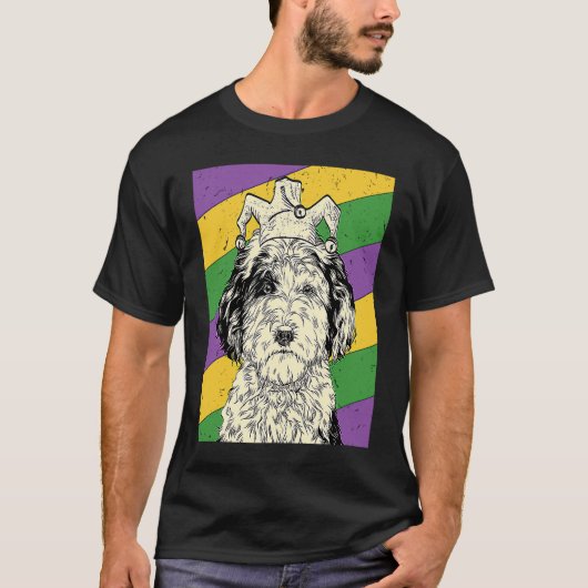 Sheepadoodle Jester Mardi Gras Doodle Dog of Mam T-shirt (Voorkant)