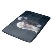 Sheepadoodle Met Blauwe Geruite Sjaal Badmat (Gekanteld)