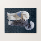 Sheepadoodle Met Blauwe Geruite Sjaal Legpuzzel (Horizontaal)