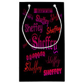 Sheffey Fonts - Roze en Rood Klein Cadeauzakje (Achterkant)