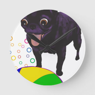 Sheila's Pug - Ball Love Ronde Klok