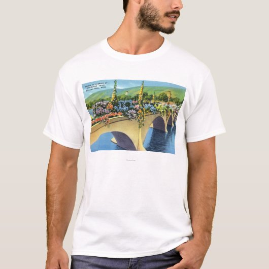 Shelburne Herfst Bridge of Flowers T-shirt (Voorkant)