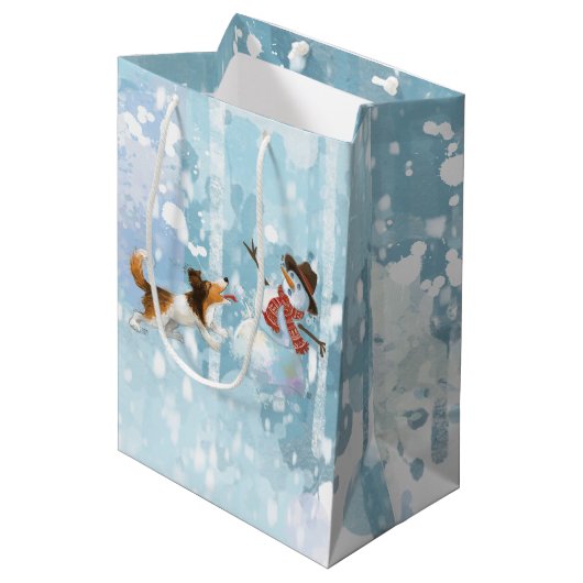 Sheldon de Sheltie en de Sneeuwman Medium Cadeauzakje (Voorkant Gekanteld)