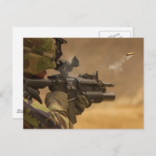 Shell Casing Fired van een M-4 rifle Briefkaart (Voorkant / Achterkant)