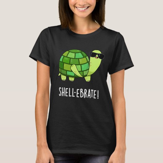 Shell-ebrate Funny Tortoise Animal Pun Dark BG T-shirt (Voorkant)