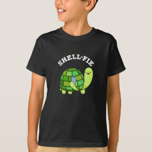 Shell-fie Funny Tortoise Selfie Pun Dark BG T-shirt