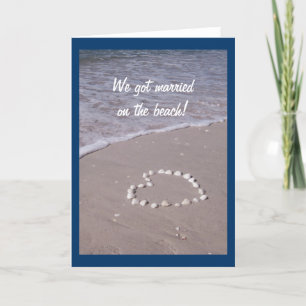 Shell Heart op de zandstrand Aankondiging