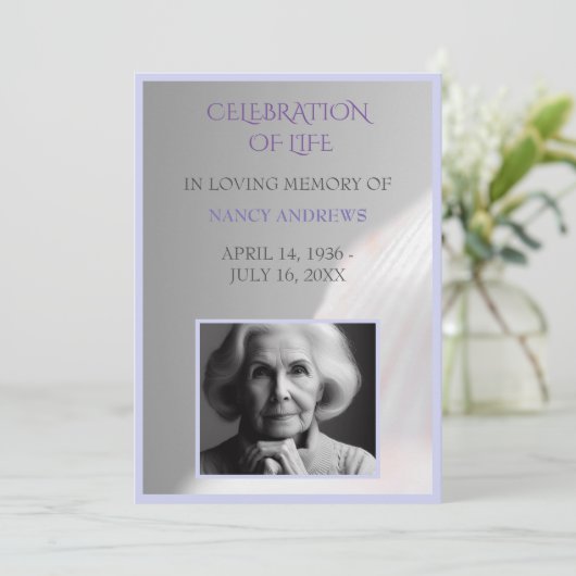 Shell Light Paarse begrafenisceremonie Kaart (Staand voorkant)