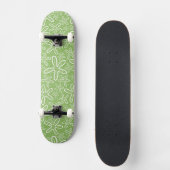 Shell Pattern on Spotted Background Skateboard (Voorkant)