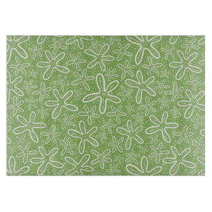 Shell Pattern on Spotted Background Snijplank