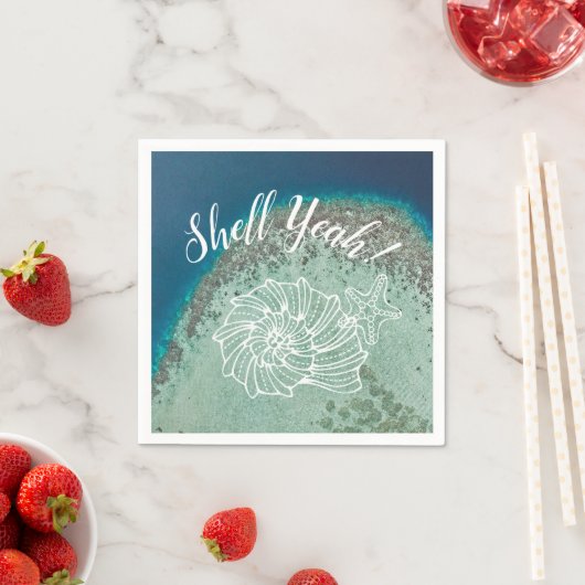 Shell Yeah! met zeeschelpen op Virgin Island Water Servet (Insitu)