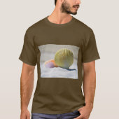 Shells in Sand Beach Vibes Tee T-shirt (Voorkant)