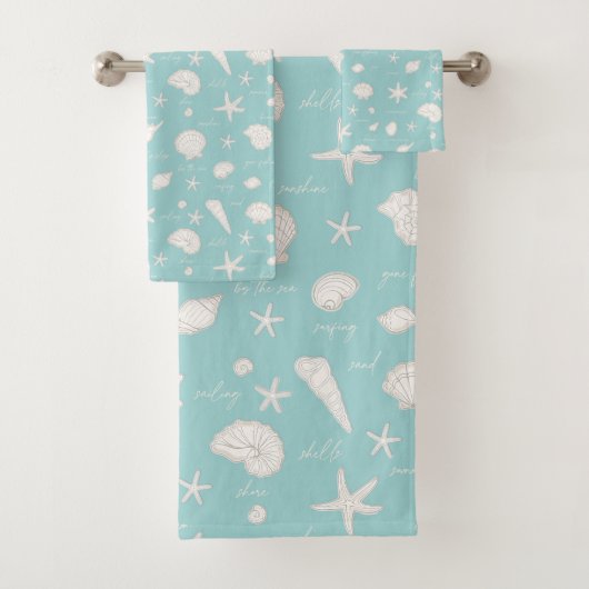 Shells Starfish Sun Fun Text Ivory ID918 Bad Handdoek (Insitu)