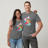 Shelly in het dinermeisje t-shirt (Unisex)
