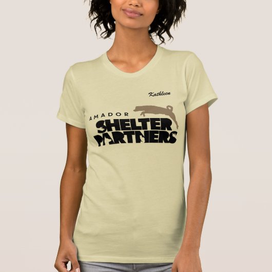 SHELTER Partners Logo Apparel Custom Name T-shirt (Voorkant)