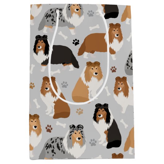 Sheltie Dog Botten en Paws Medium Gift Bag Medium Cadeauzakje (Voorkant)